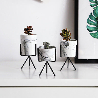Classic Art Iron Display Rack with Ceramic Vase - Minimalist Nordic